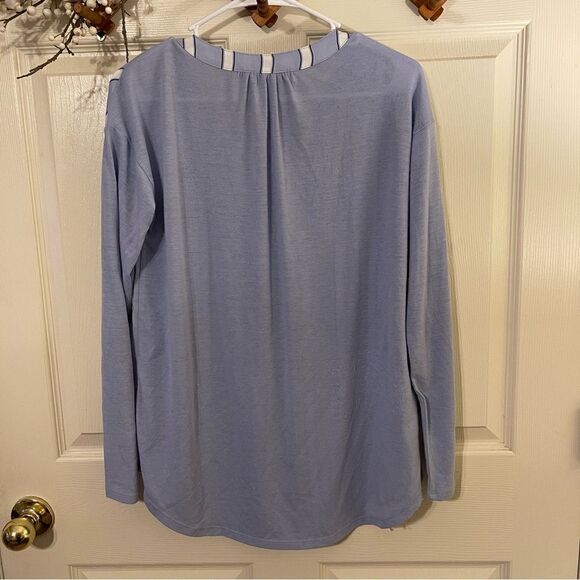 LOFT Women's Blue Blouse - Picture 6 of 7